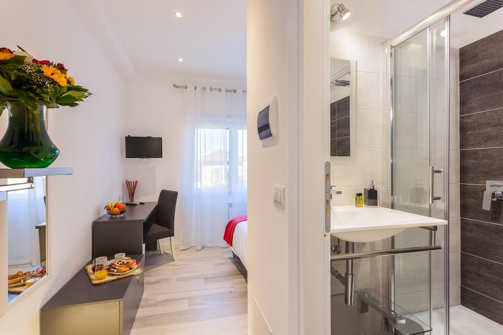 Ba.Home Rome Room photo