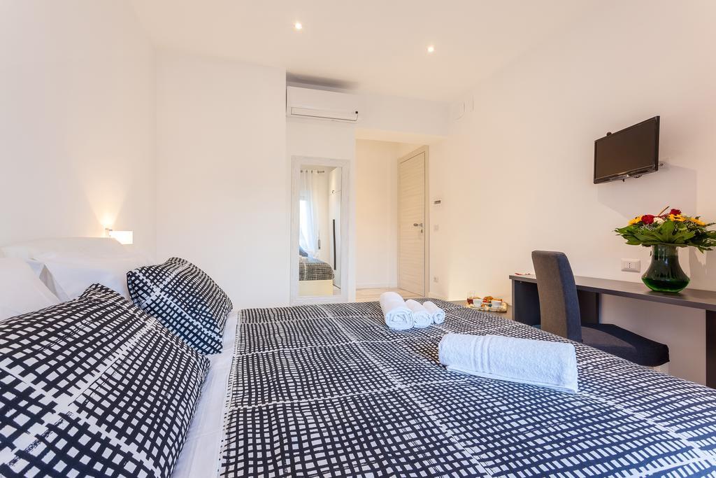 Ba.Home Rome Room photo